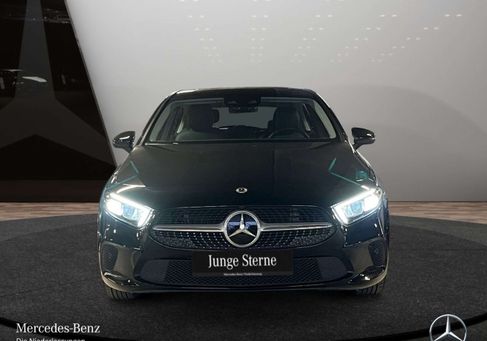 Mercedes-Benz A 200, 2022