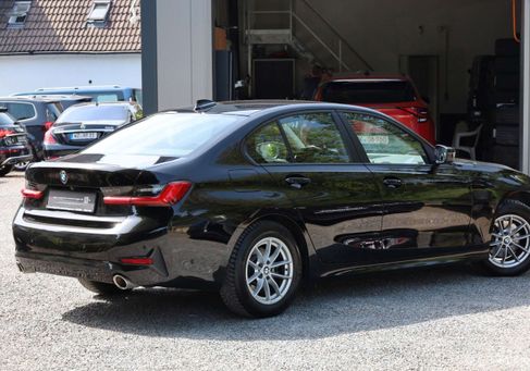 BMW 320, 2019