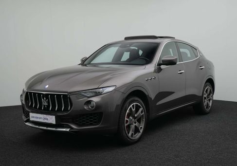 Maserati Levante, 2017