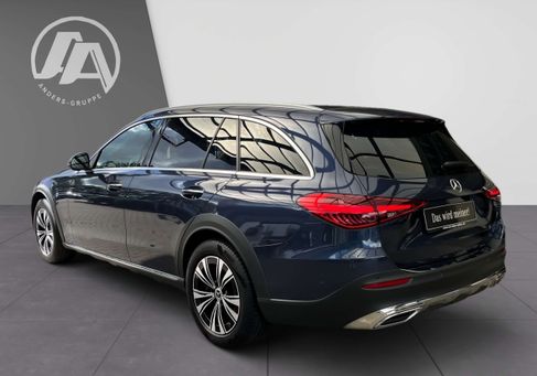 Mercedes-Benz C 220, 2023 3