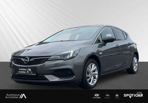 Opel Astra, 2021