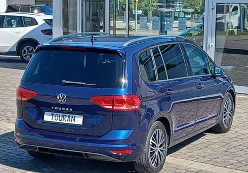 Volkswagen Touran, 2025 3