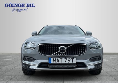 Volvo V90 Cross Country, 2024