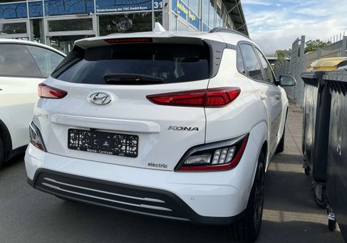 Hyundai Kona, 2023 2