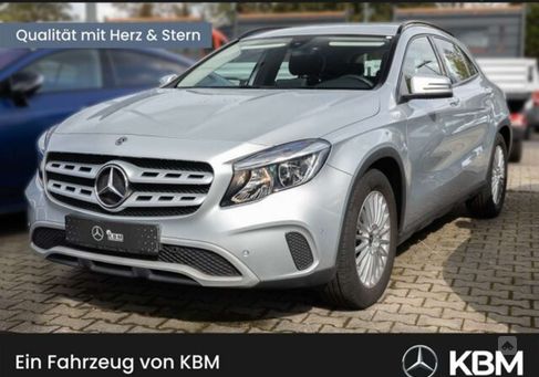 Mercedes-Benz GLA 180, 2019