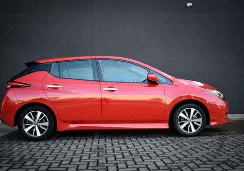 Nissan Leaf, 2018 3
