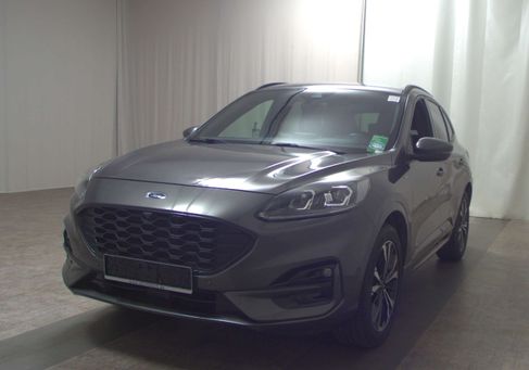 Ford Kuga, 2022