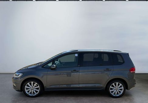 Volkswagen Touran, 2020 3