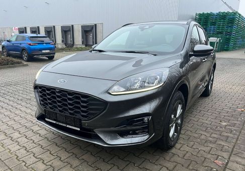 Ford Kuga, 2022