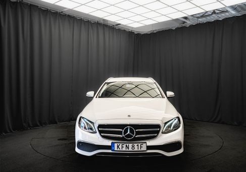 Mercedes-Benz E 200, 2020