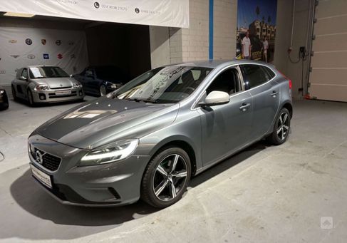 Volvo V40, 2017