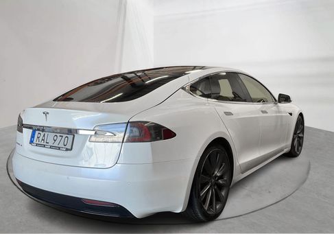 Tesla Model S, 2017