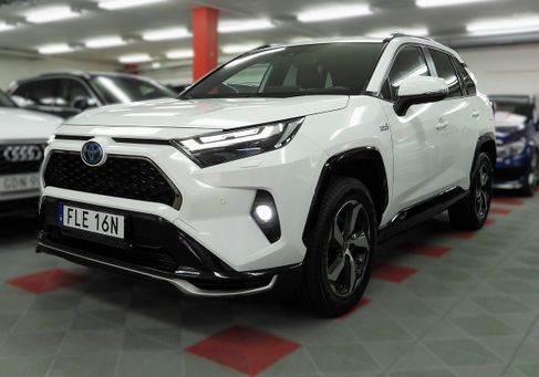 Toyota RAV 4, 2022 3