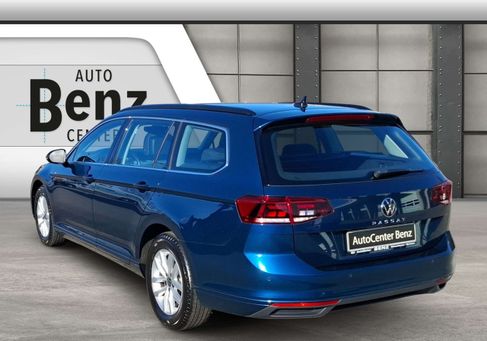 Volkswagen Passat Variant, 2023 3