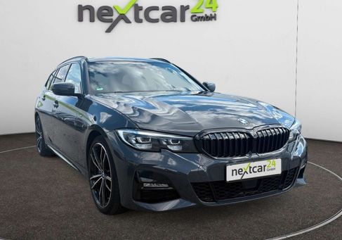 BMW 320, 2021 3