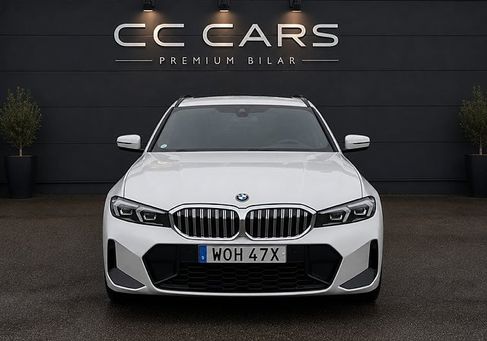 BMW 330, 2023 2