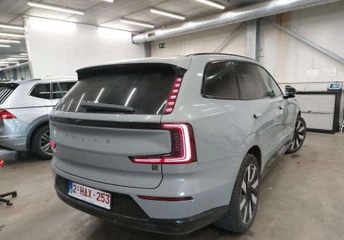 Volvo EX90, 2025
