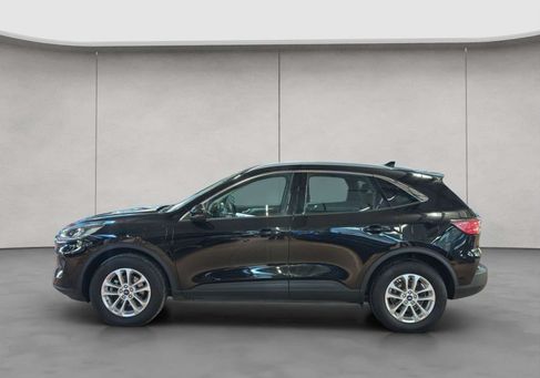 Ford Kuga, 2022