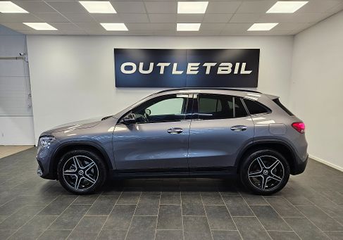 Mercedes-Benz GLA 250, 2023