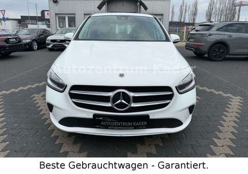 Mercedes-Benz B 200, 2020