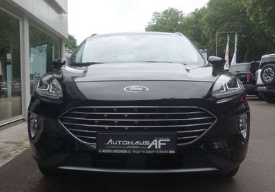 Ford Kuga, 2022