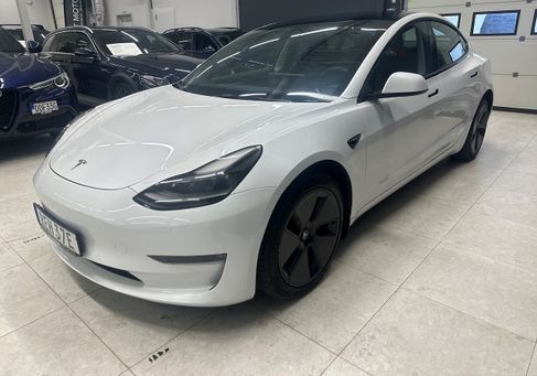 Tesla Model 3, 2022 3