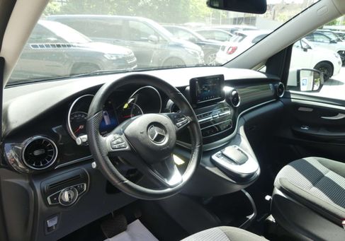 Mercedes-Benz V 220, 2021