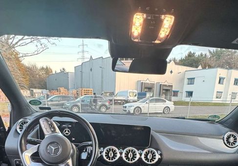 Mercedes-Benz B 220, 2019