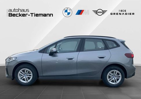 BMW 216, 2026