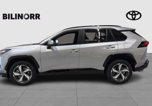 Toyota RAV 4, 2025 3