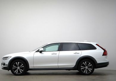 Volvo V90 Cross Country, 2021
