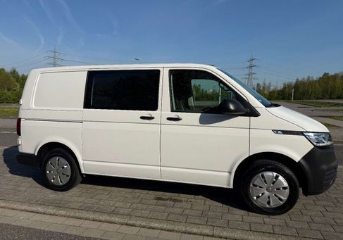 Volkswagen T6 Transporter, 2022
