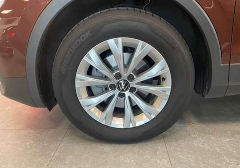 Volkswagen Tiguan, 2021