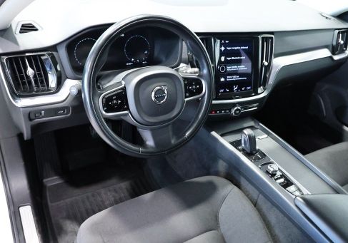Volvo V60 Cross Country, 2021 3