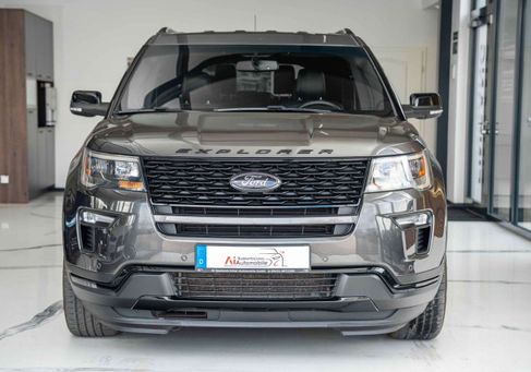 Ford Explorer, 2019