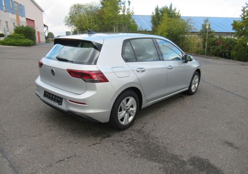 Volkswagen Golf, 2020 3
