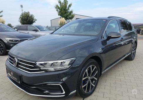 Volkswagen Passat Variant, 2021