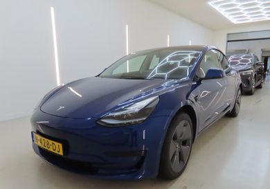 Tesla Model 3, 2021