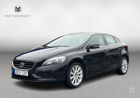 Volvo V40, 2013