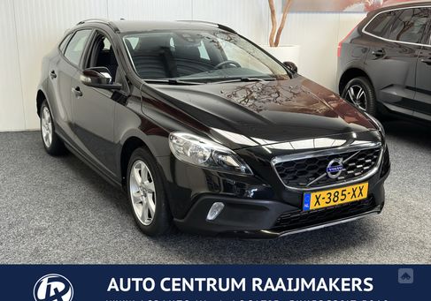 Volvo V40 Cross Country, 2016