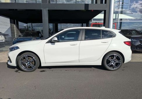 BMW 118, 2023 2