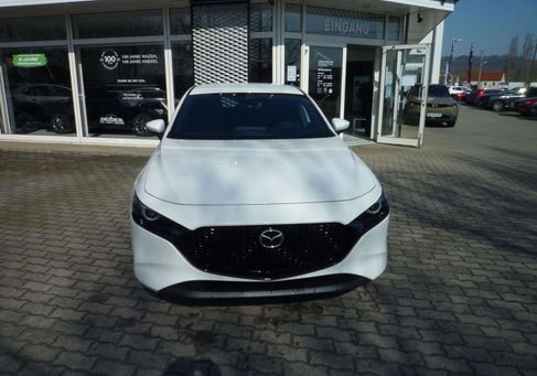 Mazda 3, 2025