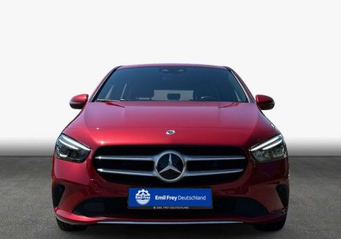Mercedes-Benz B 200, 2022