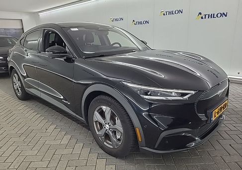 Ford Mustang Mach-E, 2021