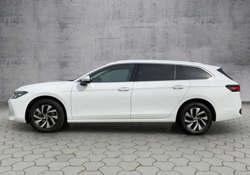 Volkswagen Passat Variant, 2024 2
