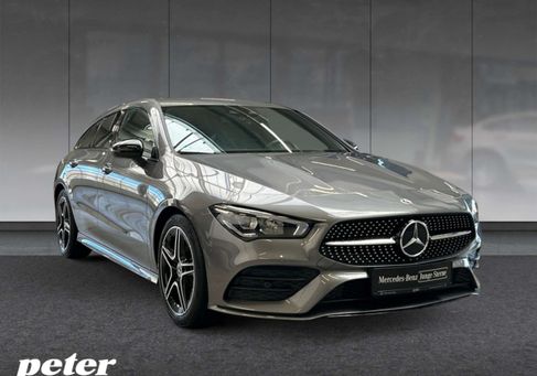 Mercedes-Benz CLA 200, 2022