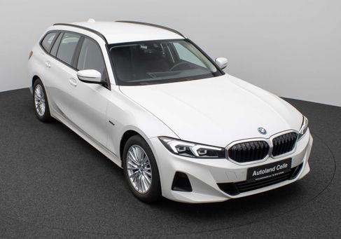 BMW 320, 2022