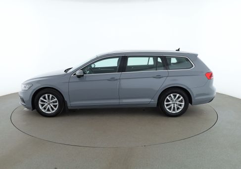 Volkswagen Passat Variant, 2022 2