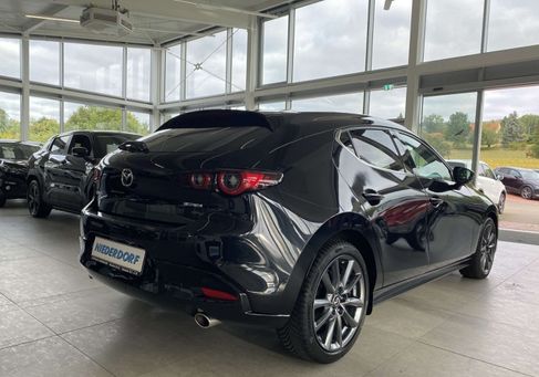 Mazda 3, 2025 2
