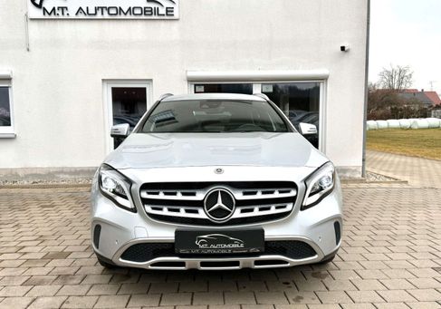 Mercedes-Benz GLA 250, 2020